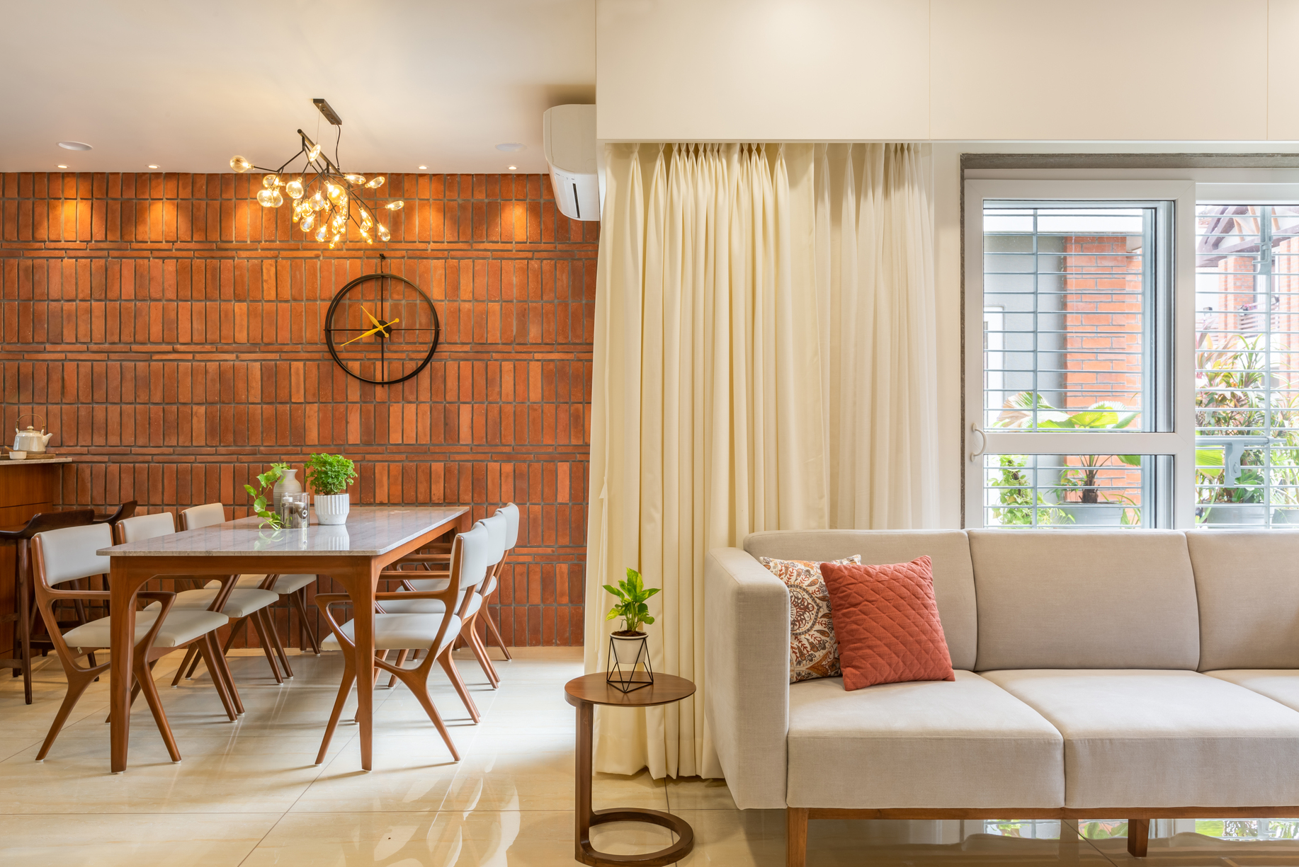 Image hover effect image